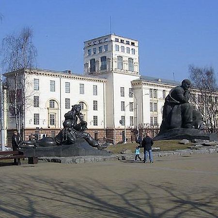 Flatcomfort Nezavisimosti 44 Minsk Exterior foto